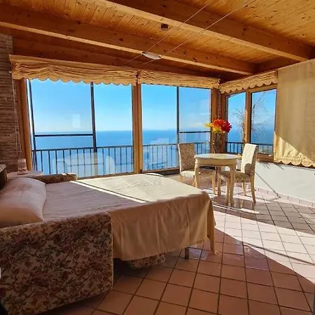 Bed & Breakfast Luce Paradise Castellabate